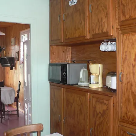 Clo Hujobe Parthenay